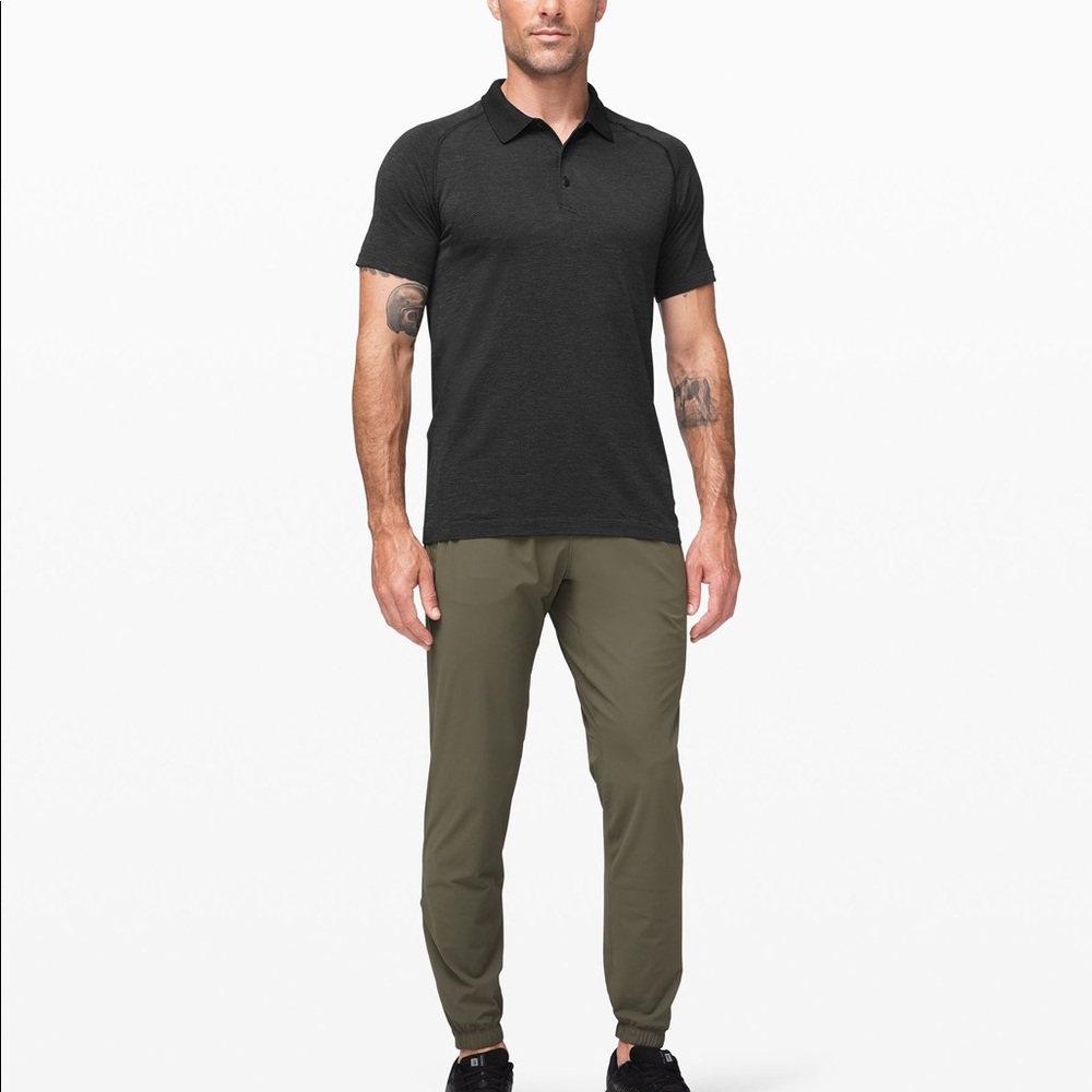 Lululemon Men shirt